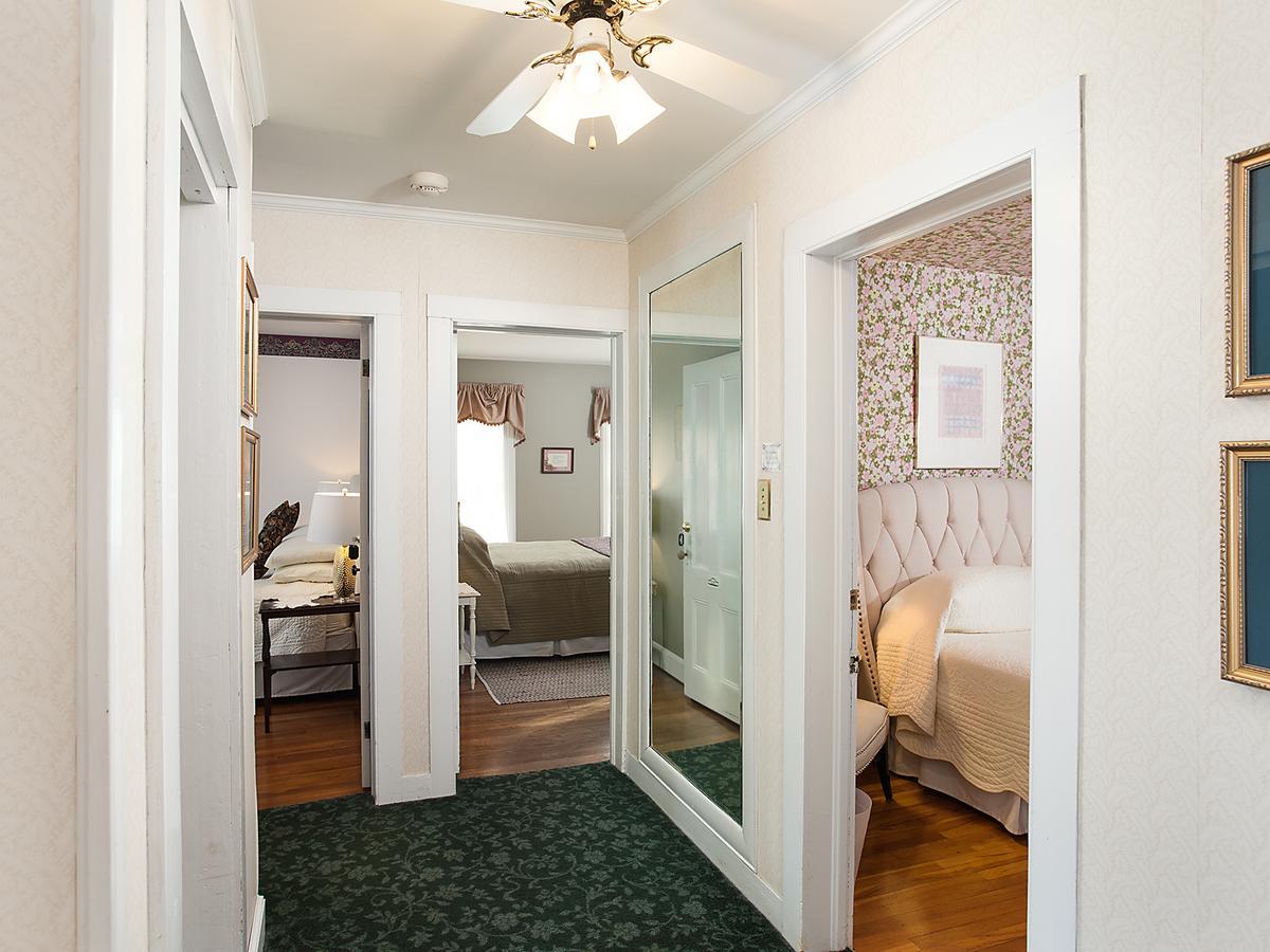Park House Bed & Breakfast ジョンソン・シティ エクステリア 写真