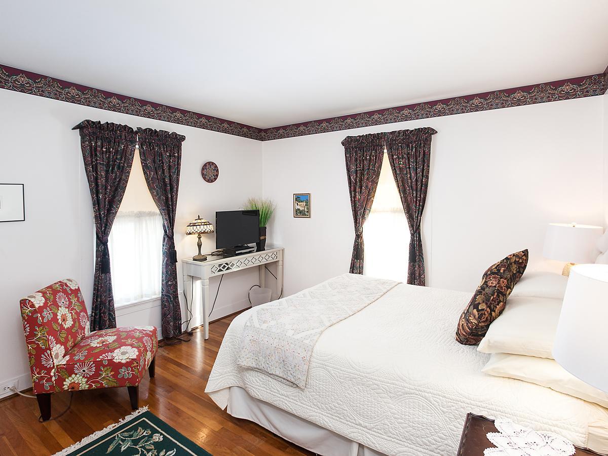 Park House Bed & Breakfast ジョンソン・シティ エクステリア 写真